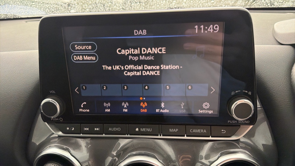 Nissan Juke 1.0 DiG-T 114 N-Connecta 5dr DCT Petrol Hatchback - Image 36