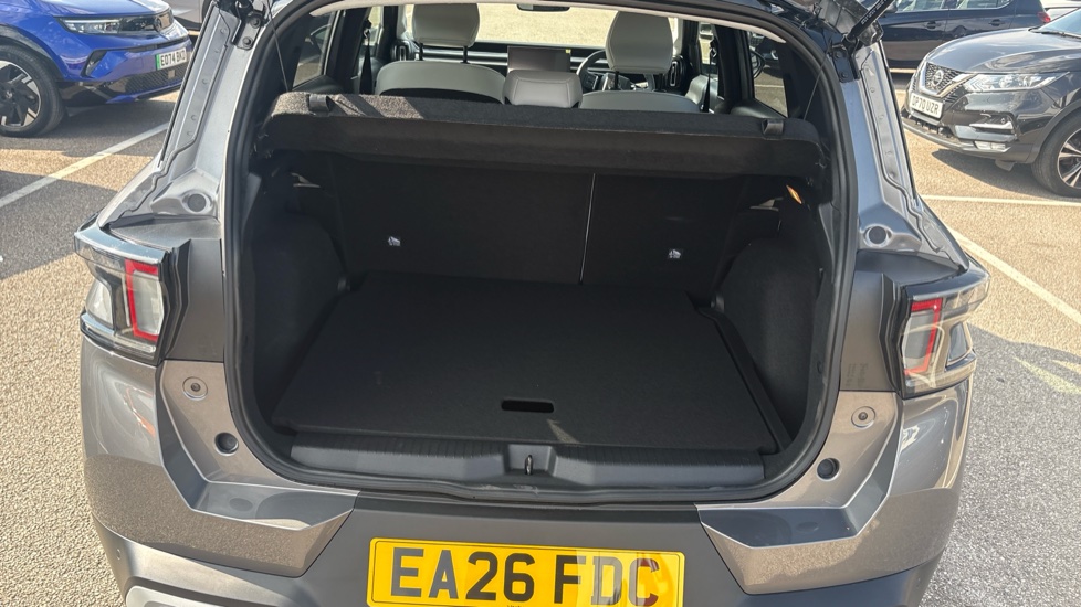 Citroen C3 Aircross 1.2 Hybrid [136] Max 5dr e-DCS6 Petrol Hatchback - Image 4
