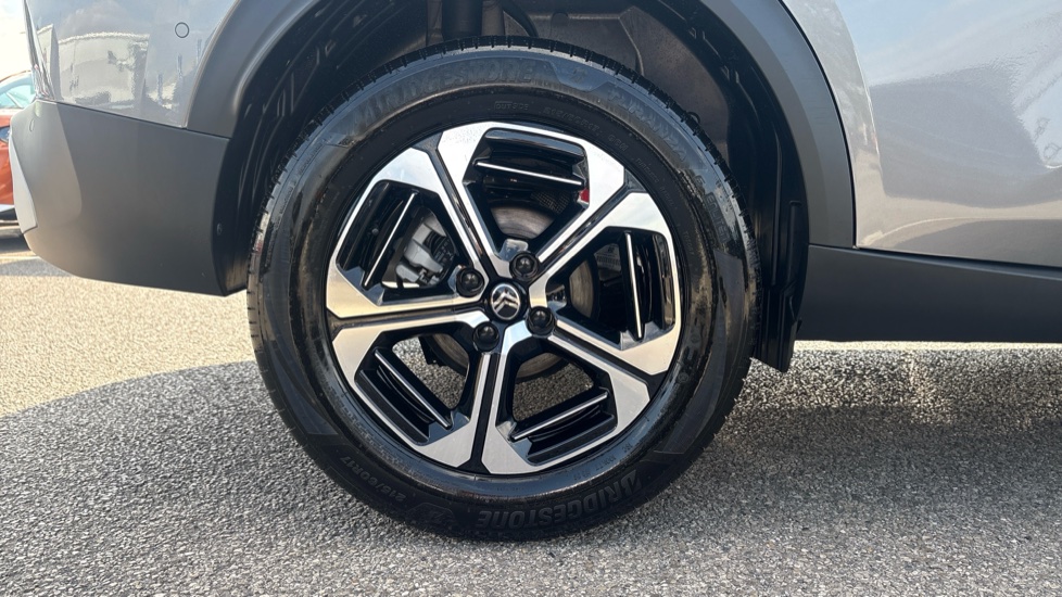 Citroen C3 Aircross 1.2 Hybrid [136] Max 5dr e-DCS6 Petrol Hatchback - Image 7