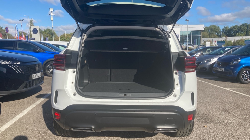 Citroen C5 Aircross 1.2 PureTech Max 5dr Petrol Hatchback - Image 4