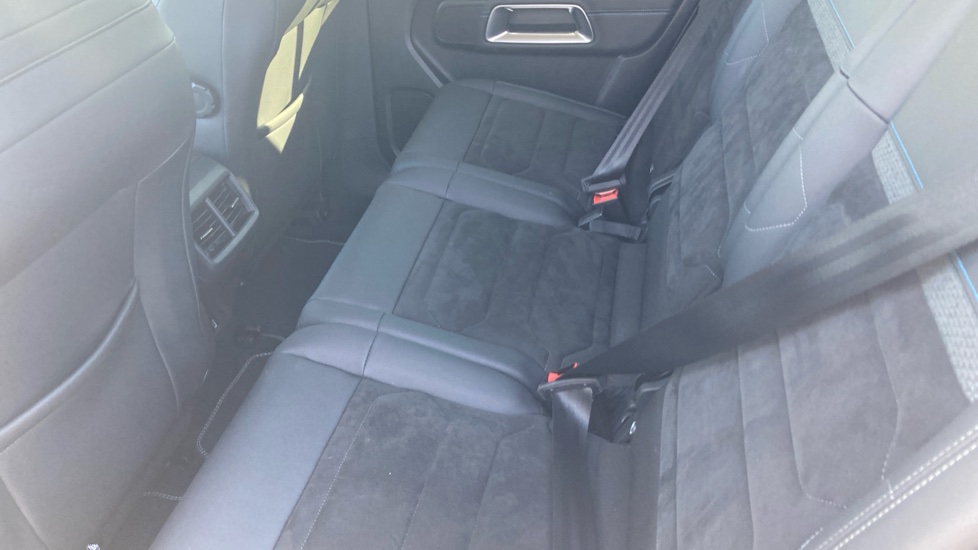 Citroen C5 Aircross 1.2 PureTech Max 5dr Petrol Hatchback - Image 16