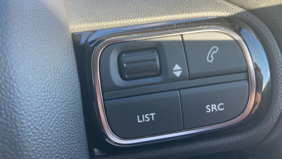 Citroen C5 Aircross 1.2 PureTech Max 5dr Petrol Hatchback - Image 22