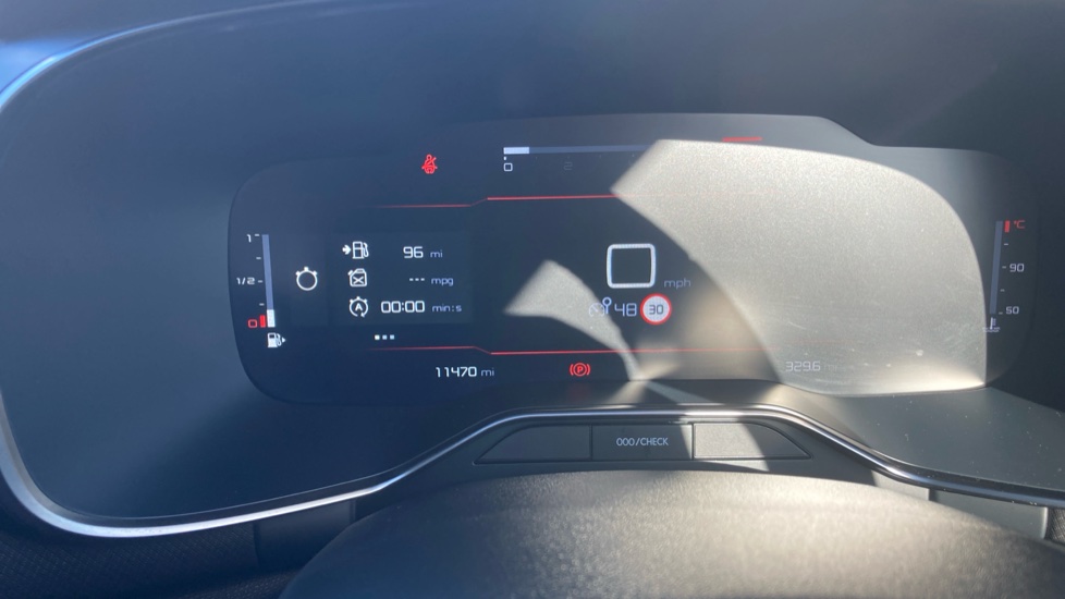 Citroen C5 Aircross 1.2 PureTech Max 5dr Petrol Hatchback - Image 36