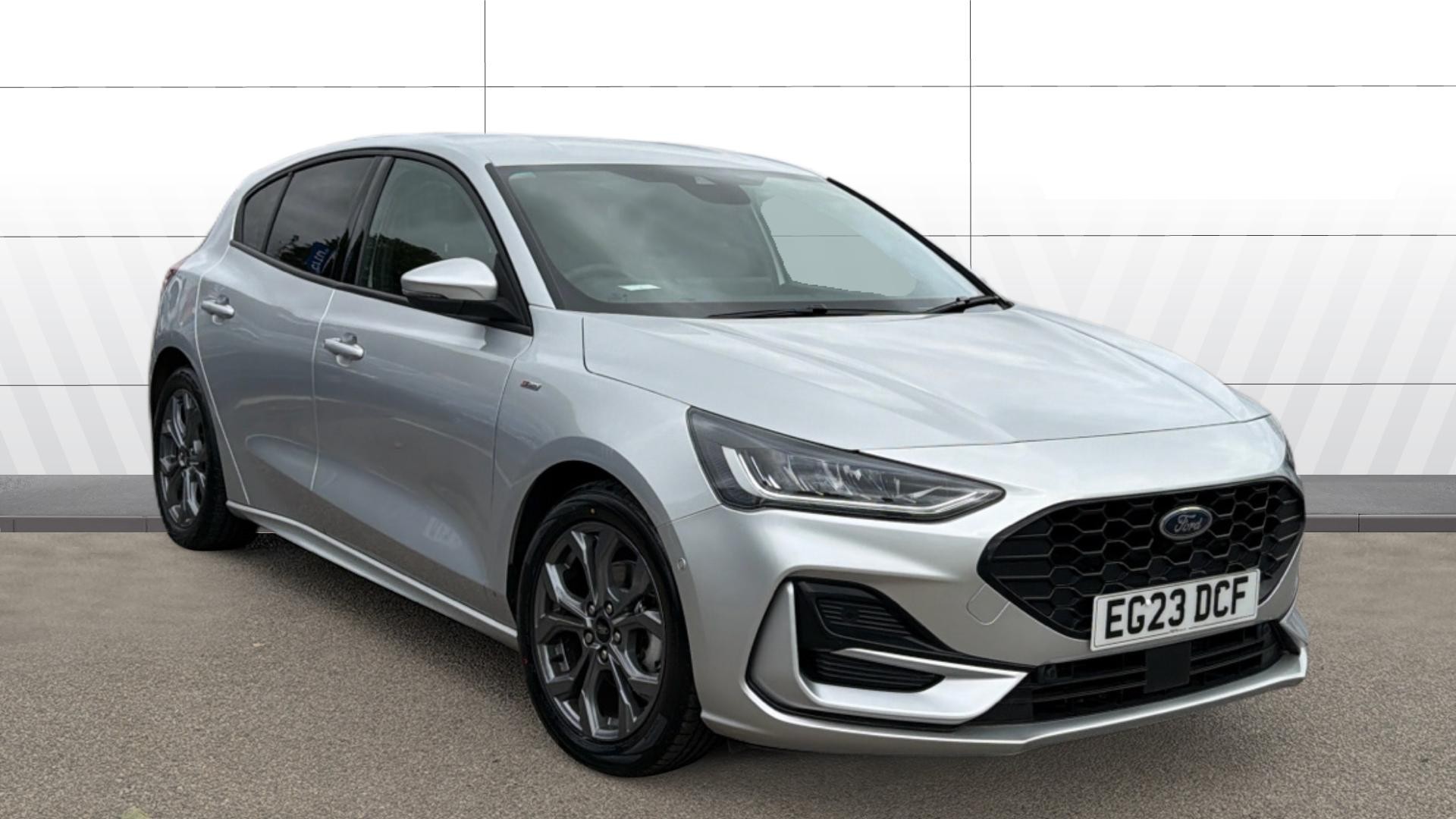Ford Focus listing photo