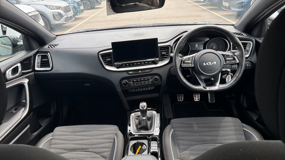 Kia Xceed 1.5T GDi ISG 138 GT-Line 5dr Petrol Hatchback - Image 10