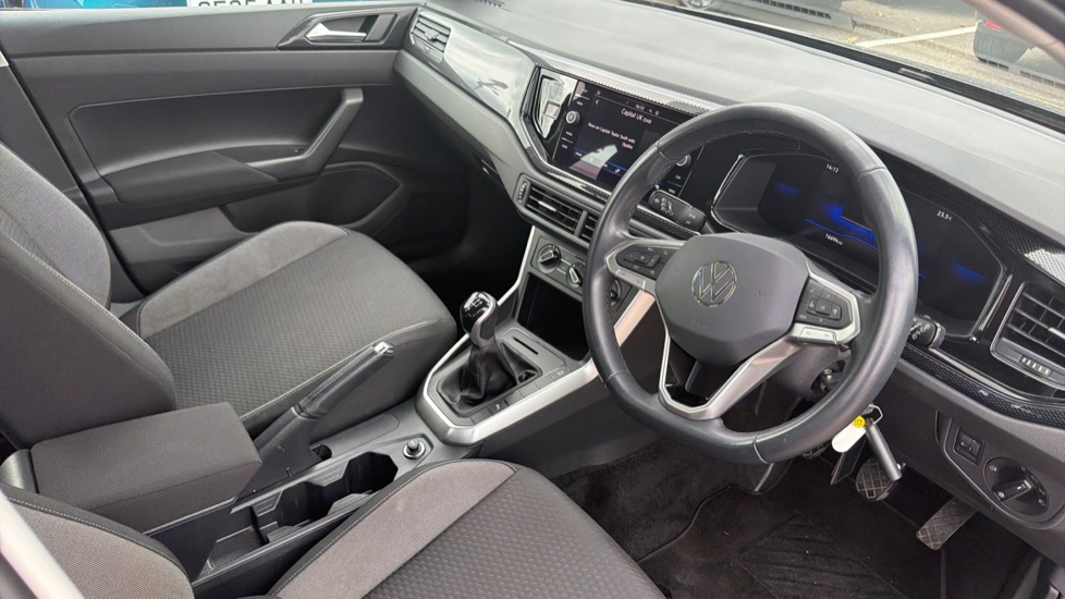 Volkswagen Polo 1.0 TSI Life 5dr Petrol Hatchback - Image 11
