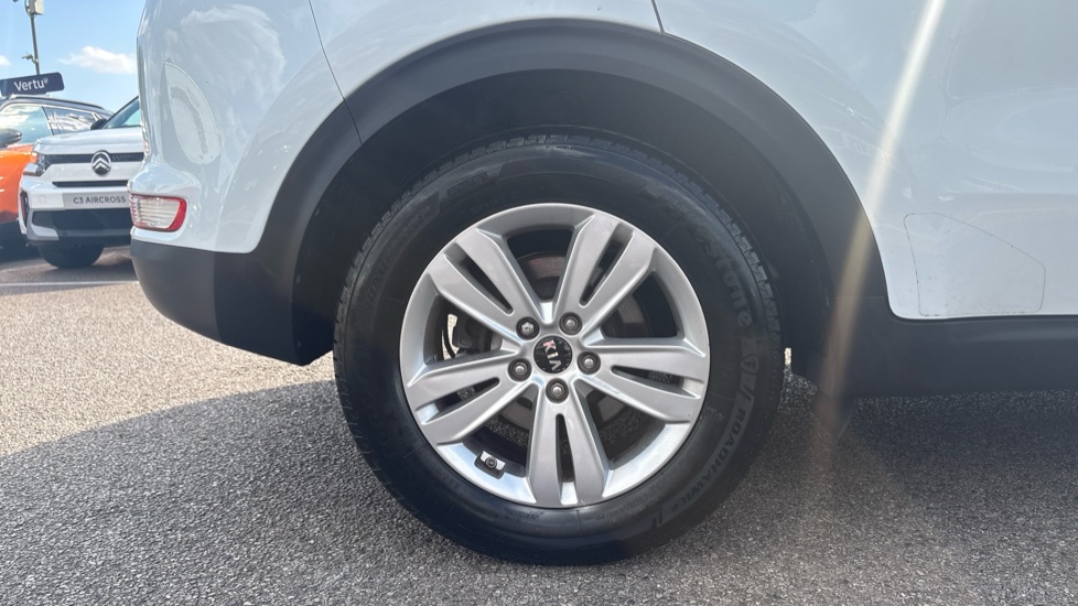 Kia Sportage 1.7 CRDi ISG 2 5dr Diesel Estate - Image 7