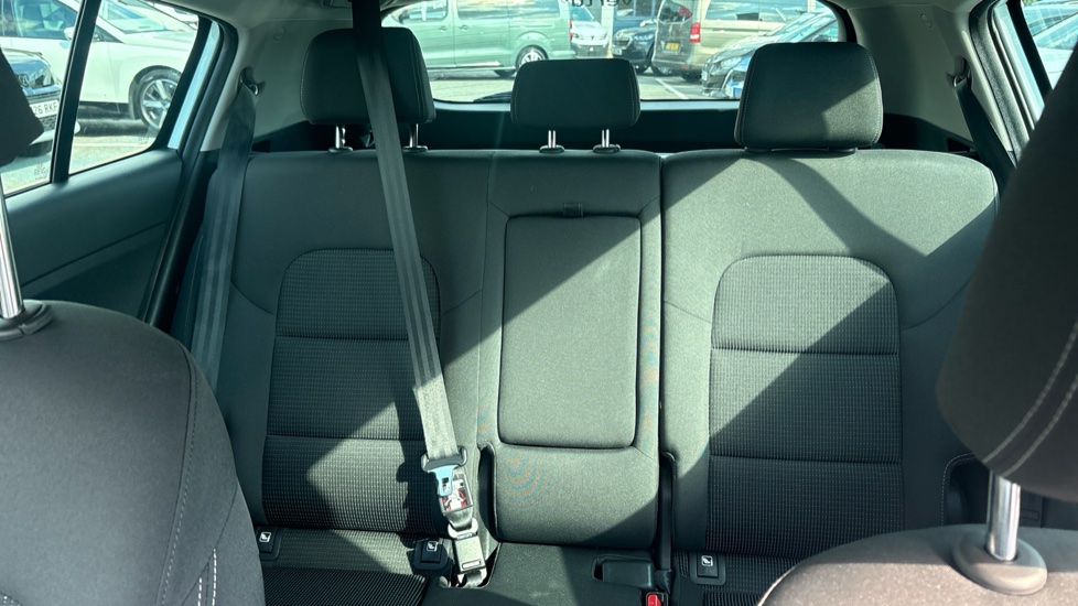 Kia Sportage 1.7 CRDi ISG 2 5dr Diesel Estate - Image 15