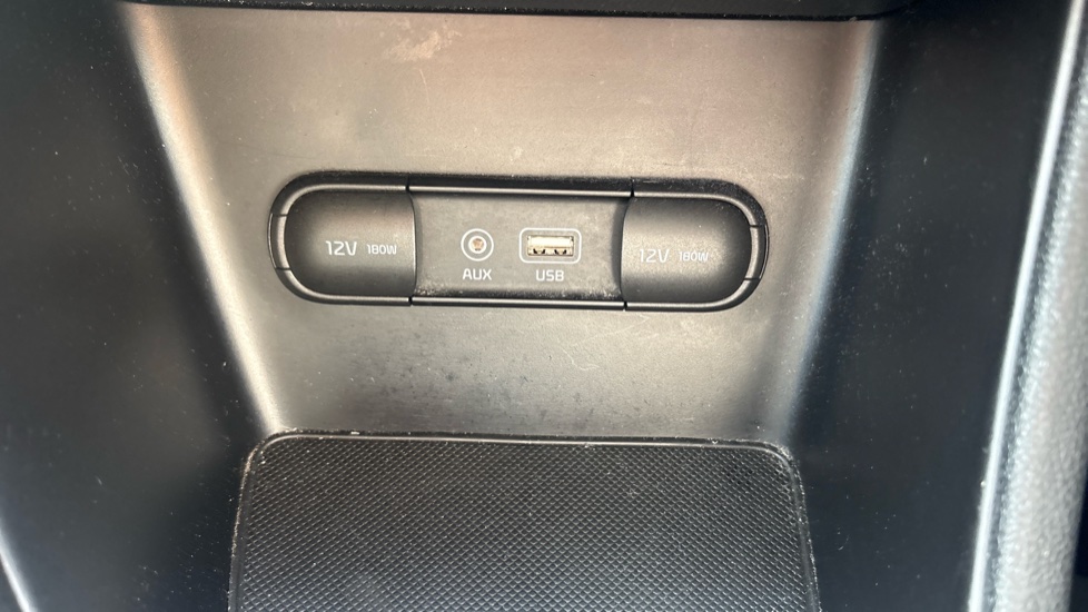 Kia Sportage 1.7 CRDi ISG 2 5dr Diesel Estate - Image 33