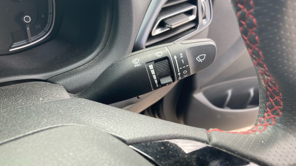 Hyundai I30 Fastback 1.5T GDi N Line 5dr DCT Petrol Hatchback - Image 32