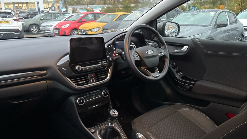 Ford Puma 1.0 EcoBoost Hybrid mHEV Titanium 5dr Petrol Hatchback - Image 9