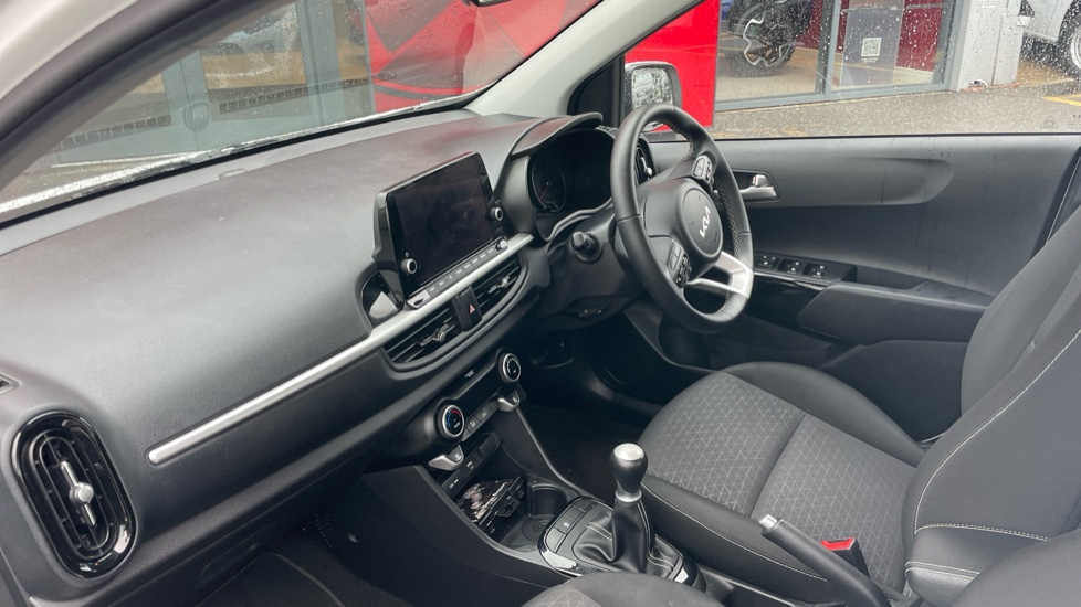 Kia Picanto 1.0 3 5dr [4 seats] Petrol Hatchback - Image 9