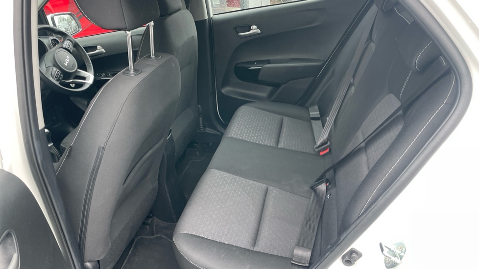 Kia Picanto 1.0 3 5dr [4 seats] Petrol Hatchback - Image 16