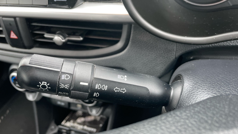 Kia Picanto 1.0 3 5dr [4 seats] Petrol Hatchback - Image 23