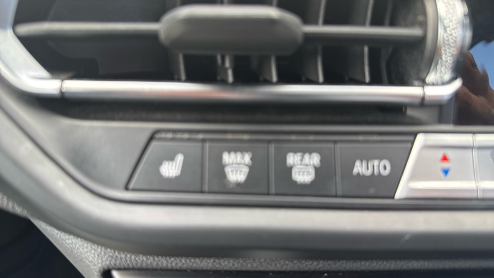 BMW 1 Series 118i [136] M Sport 5dr Step Auto [LCP] Petrol Hatchback - Image 23