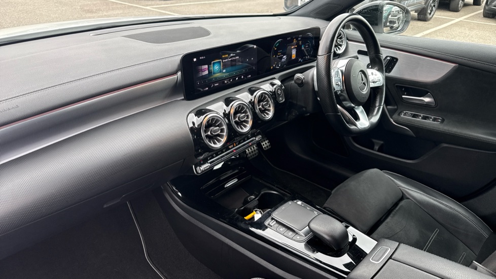 Mercedes-Benz A-Class A180d AMG Line Premium Plus Edition 5dr Auto Diesel Hatchback - Image 9