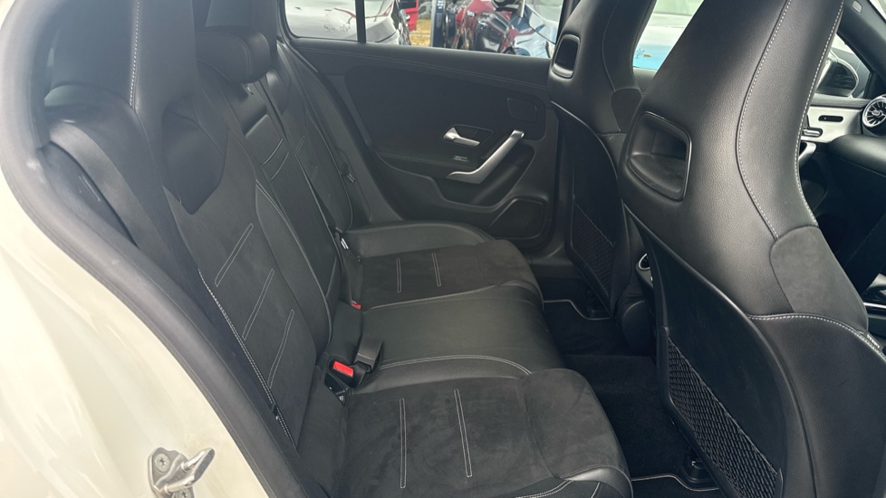 Mercedes-Benz A-Class A180d AMG Line Premium Plus Edition 5dr Auto Diesel Hatchback - Image 16
