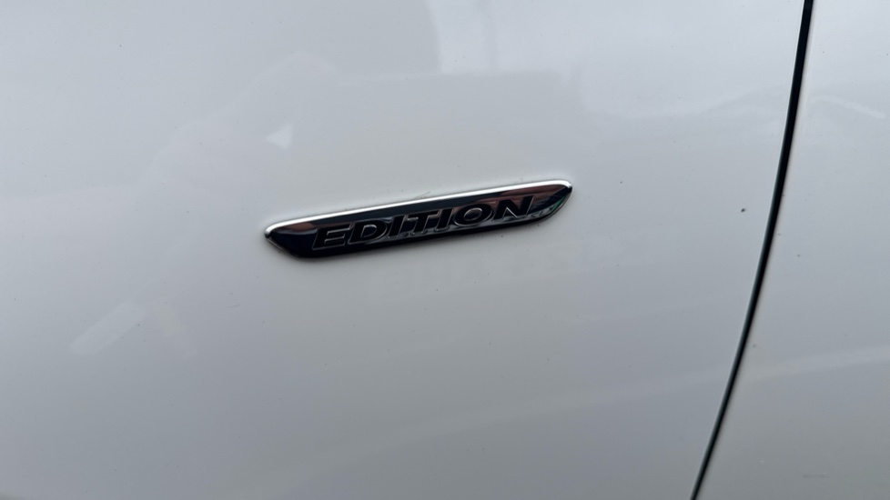 Mercedes-Benz A-Class A180d AMG Line Premium Plus Edition 5dr Auto Diesel Hatchback - Image 28