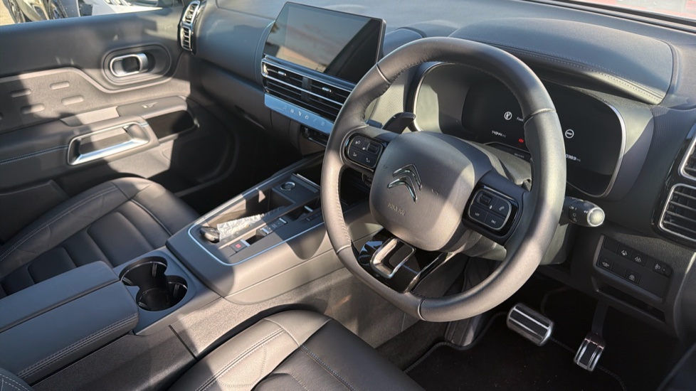 Citroen C5 Aircross 1.2 PureTech C-Series Edition 5dr EAT8 Petrol Hatchback - Image 11
