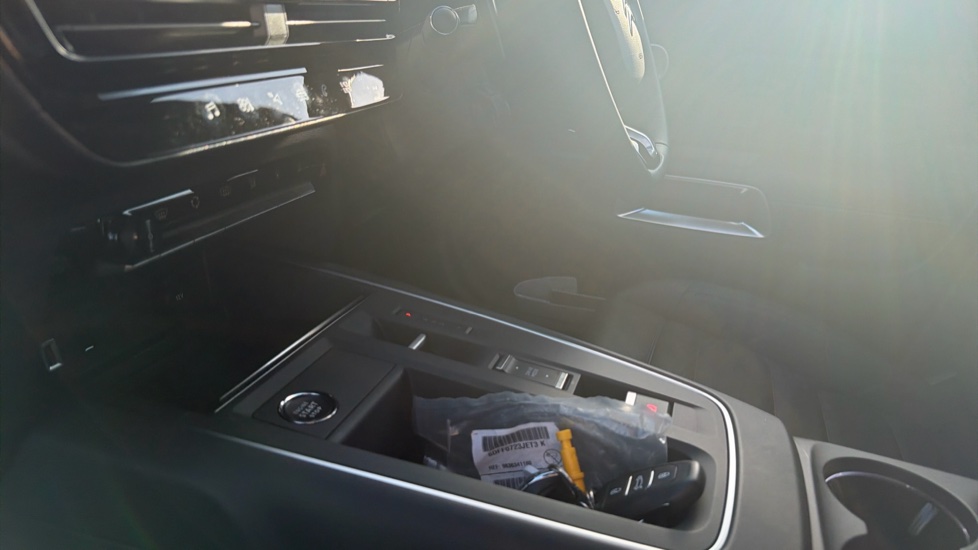 Citroen C5 Aircross 1.2 PureTech C-Series Edition 5dr EAT8 Petrol Hatchback - Image 13