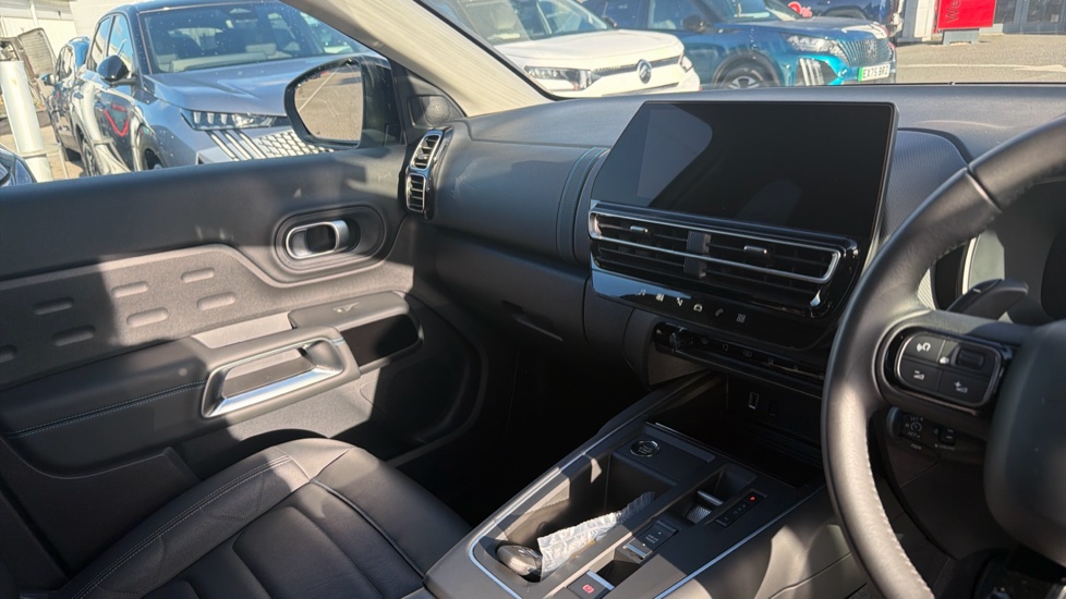 Citroen C5 Aircross 1.2 PureTech C-Series Edition 5dr EAT8 Petrol Hatchback - Image 14