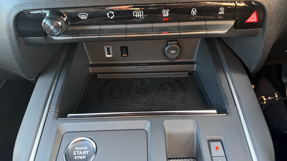 Citroen C5 Aircross 1.2 PureTech C-Series Edition 5dr EAT8 Petrol Hatchback - Image 22