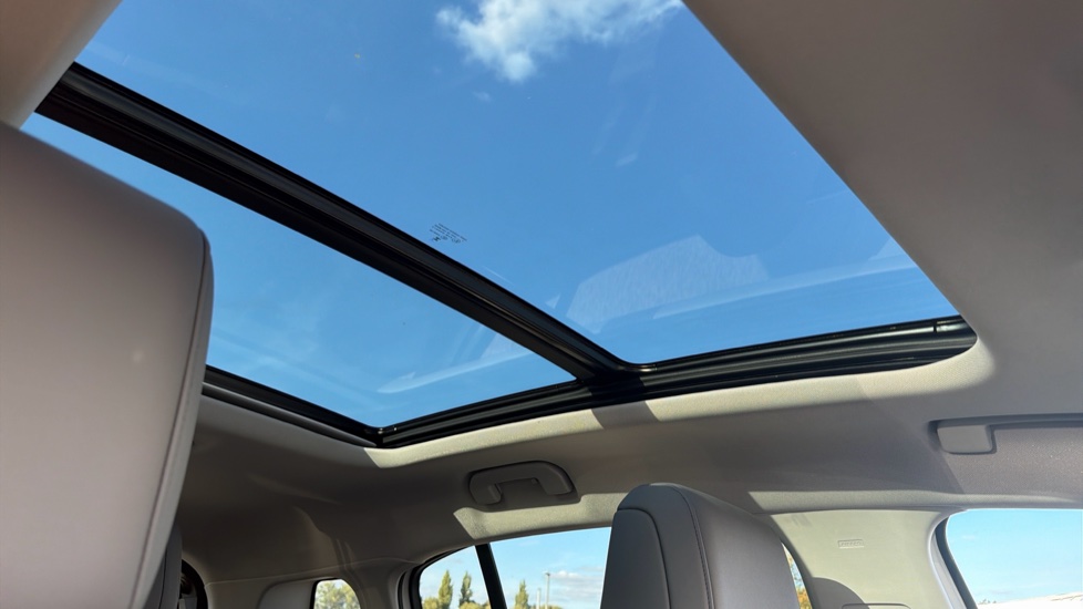 Citroen C5 Aircross 1.2 PureTech C-Series Edition 5dr EAT8 Petrol Hatchback - Image 34