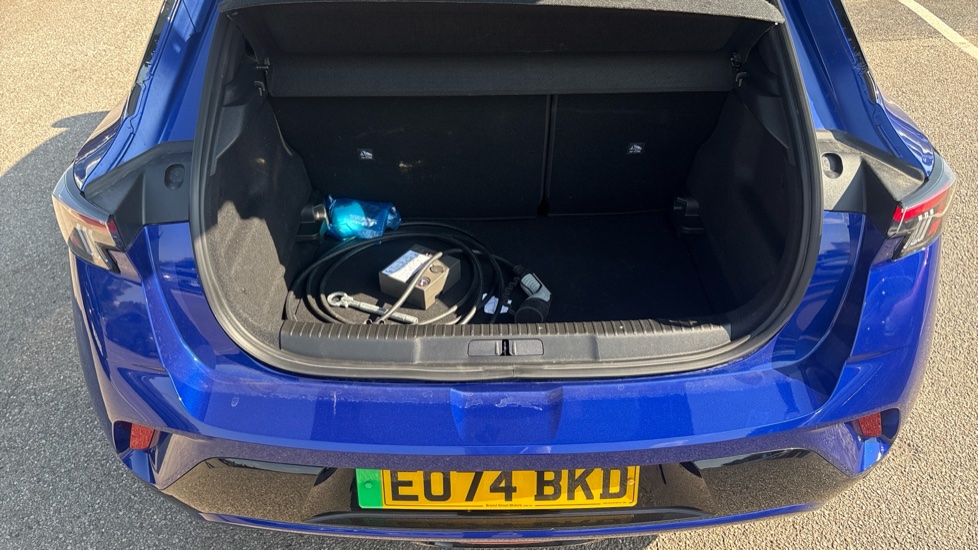 Vauxhall Mokka 115kW Ultimate 54kWh 5dr Auto Electric Hatchback - Image 4