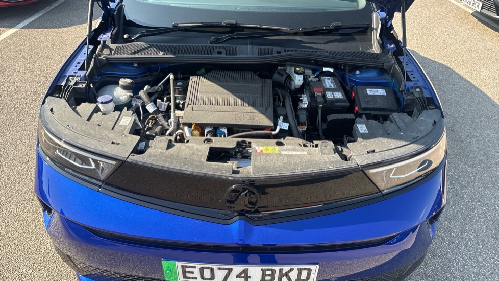 Vauxhall Mokka 115kW Ultimate 54kWh 5dr Auto Electric Hatchback - Image 8