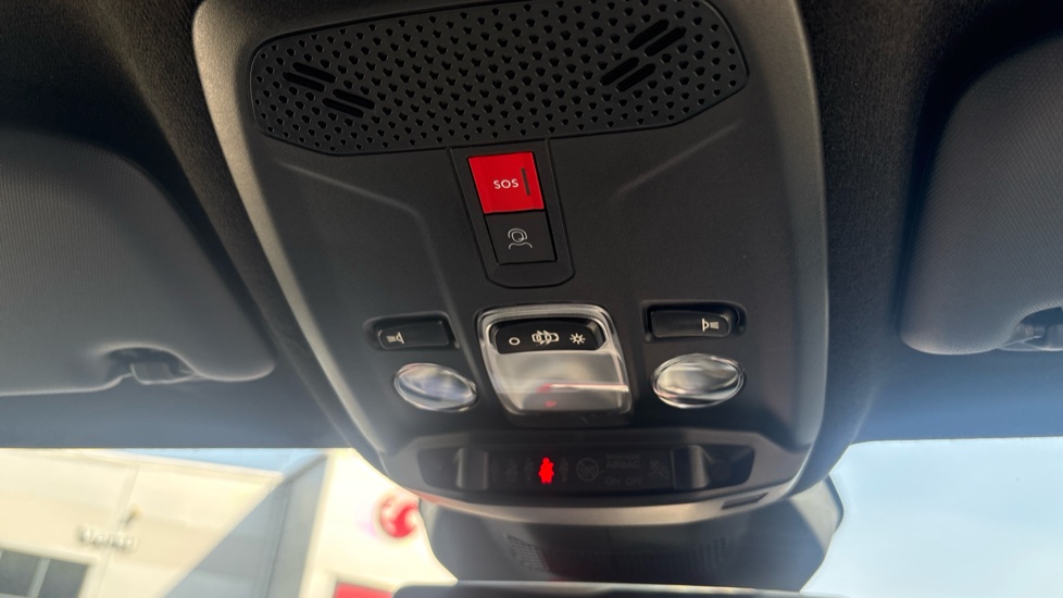 Vauxhall Mokka 115kW Ultimate 54kWh 5dr Auto Electric Hatchback - Image 35