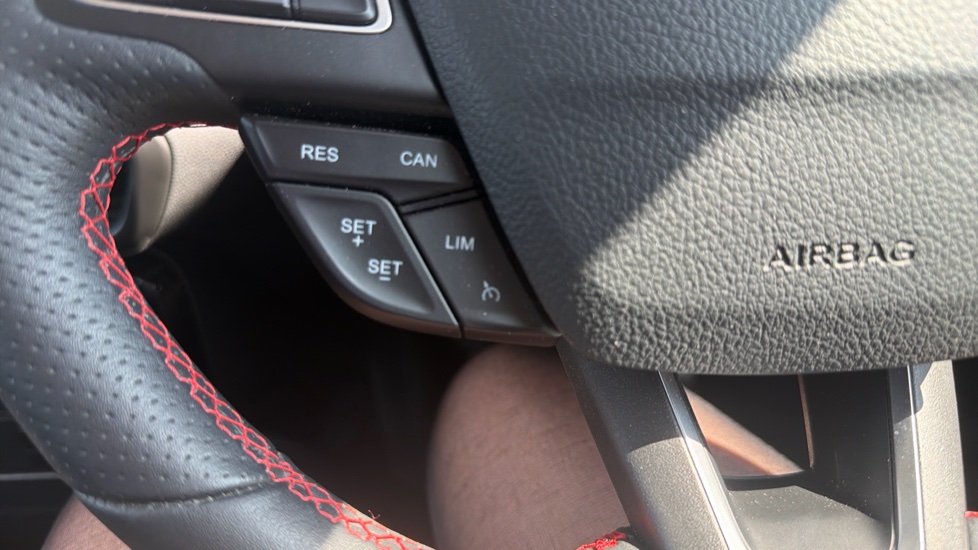 Ford EcoSport 1.0 EcoBoost 125 ST-Line 5dr Petrol Hatchback - Image 27