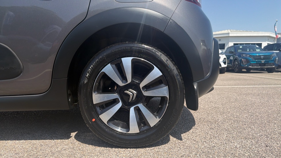 Citroen C3 1.2 PureTech 82 Flair 5dr Petrol Hatchback - Image 7