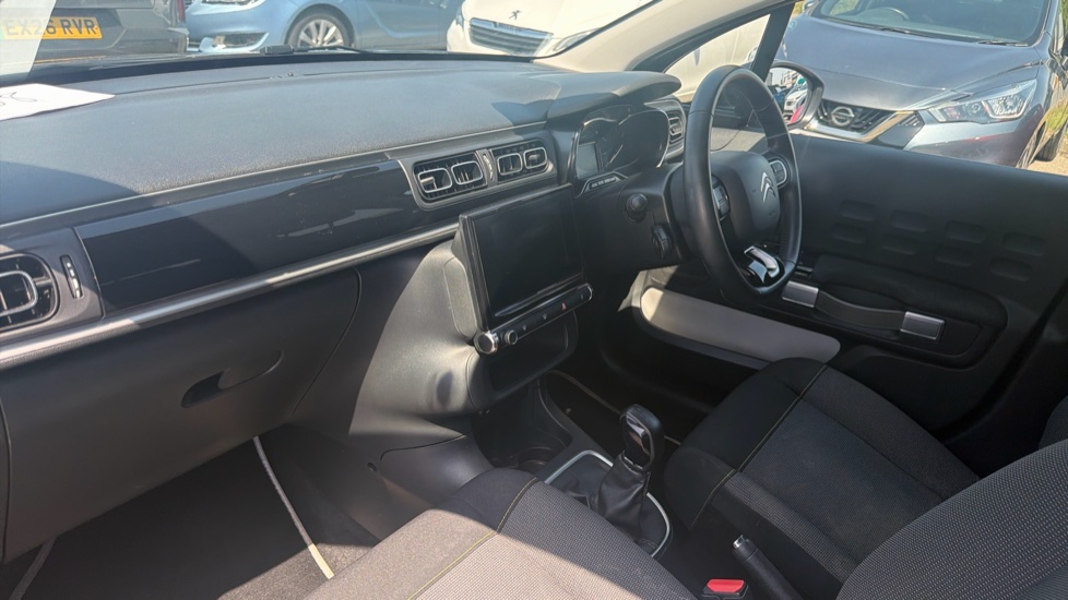 Citroen C3 1.2 PureTech 82 Flair 5dr Petrol Hatchback - Image 9