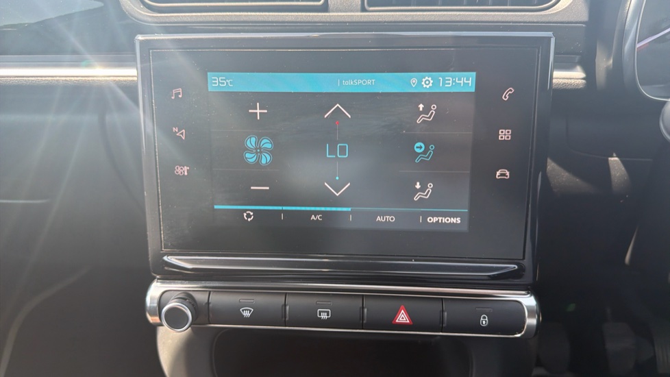 Citroen C3 1.2 PureTech 82 Flair 5dr Petrol Hatchback - Image 29