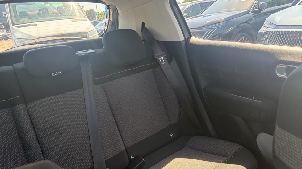 Citroen C3 1.2 PureTech 82 Flair 5dr Petrol Hatchback - Image 39