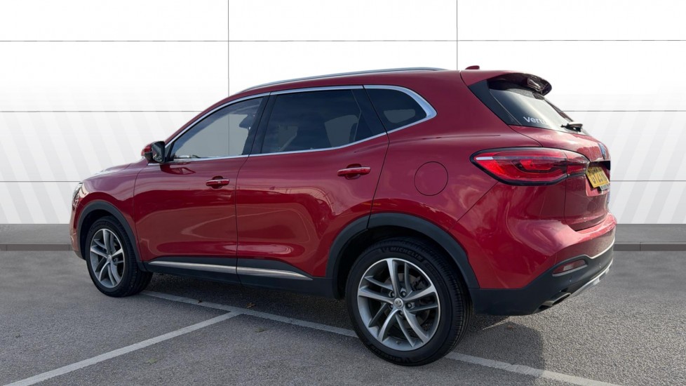MG HS 1.5 T-GDI Exclusive 5dr DCT Petrol Hatchback - Image 2