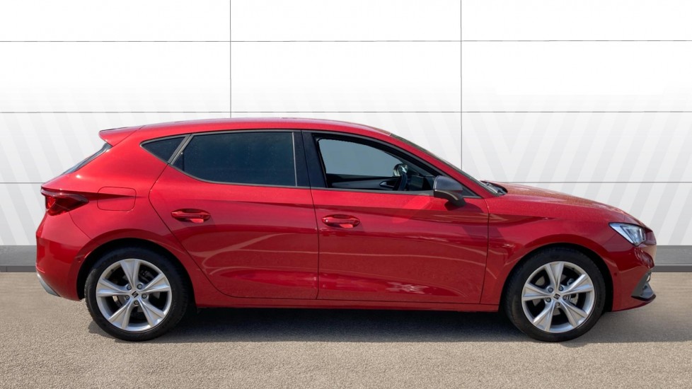 SEAT Leon 1.0 eTSI FR 5dr DSG Petrol Hatchback - Image 5