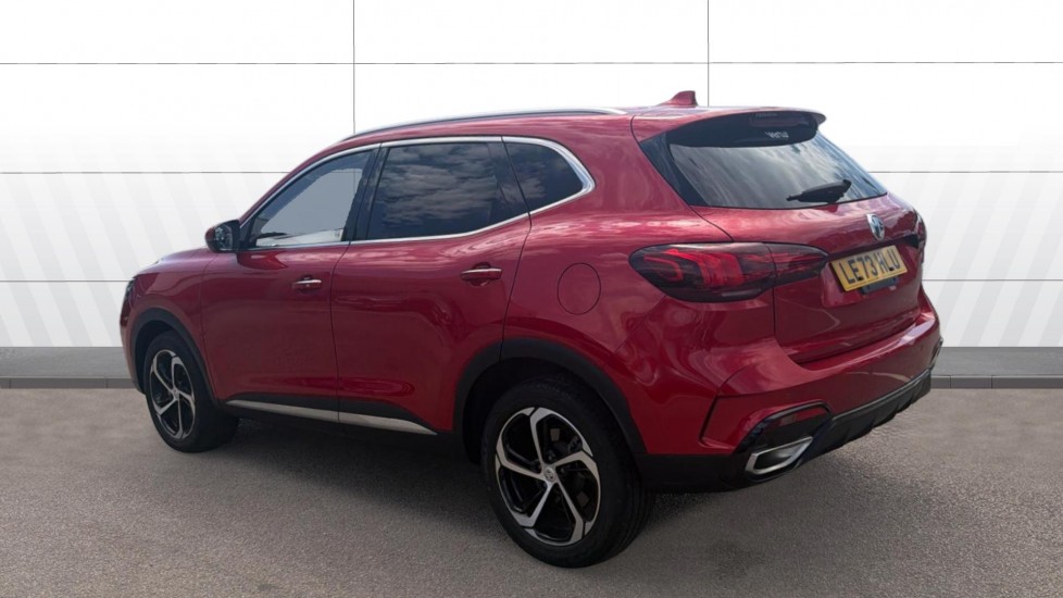 MG HS 1.5 T-GDI Trophy 5dr DCT Petrol Hatchback - Image 2