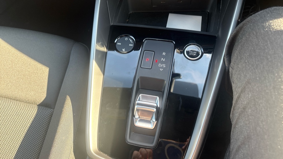Audi A3 30 TFSI Technik 5dr S Tronic Petrol Hatchback - Image 29