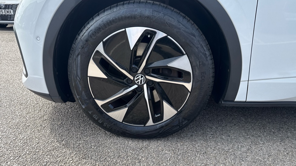 Volkswagen ID.5 128kW Style Pro 77kWh 5dr Auto Electric Coupe - Image 26