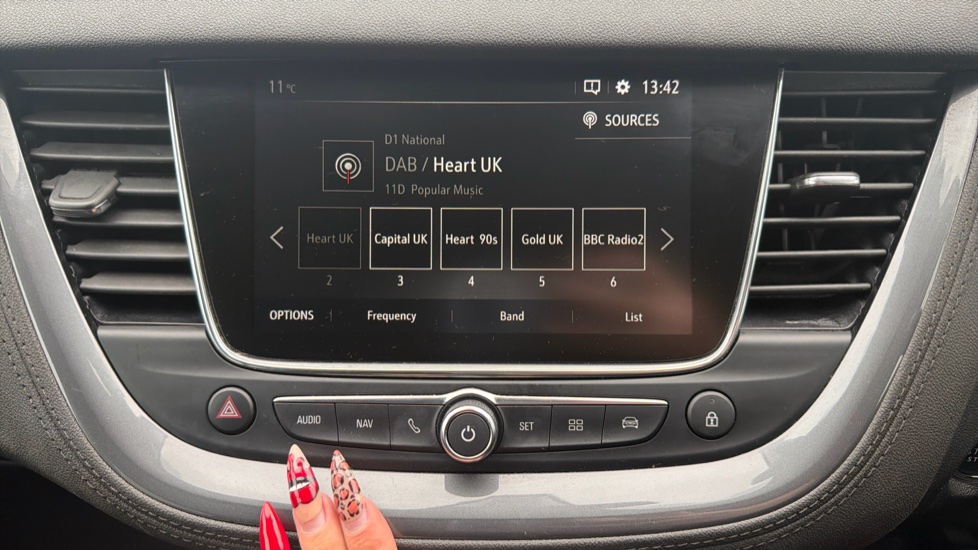 Vauxhall Grandland X 1.5 Turbo D Griffin Edition 5dr Auto Diesel Hatchback - Image 25