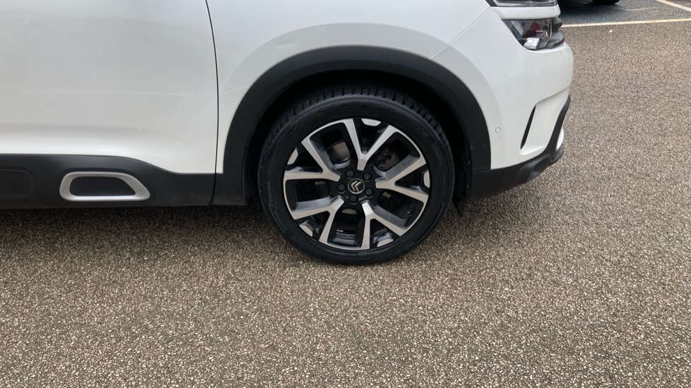 Citroen C5 Aircross 1.6 PureTech 180 Flair Plus 5dr EAT8 Petrol Hatchback - Image 28