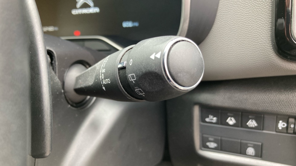 Citroen C5 Aircross 1.6 PureTech 180 Flair Plus 5dr EAT8 Petrol Hatchback - Image 33