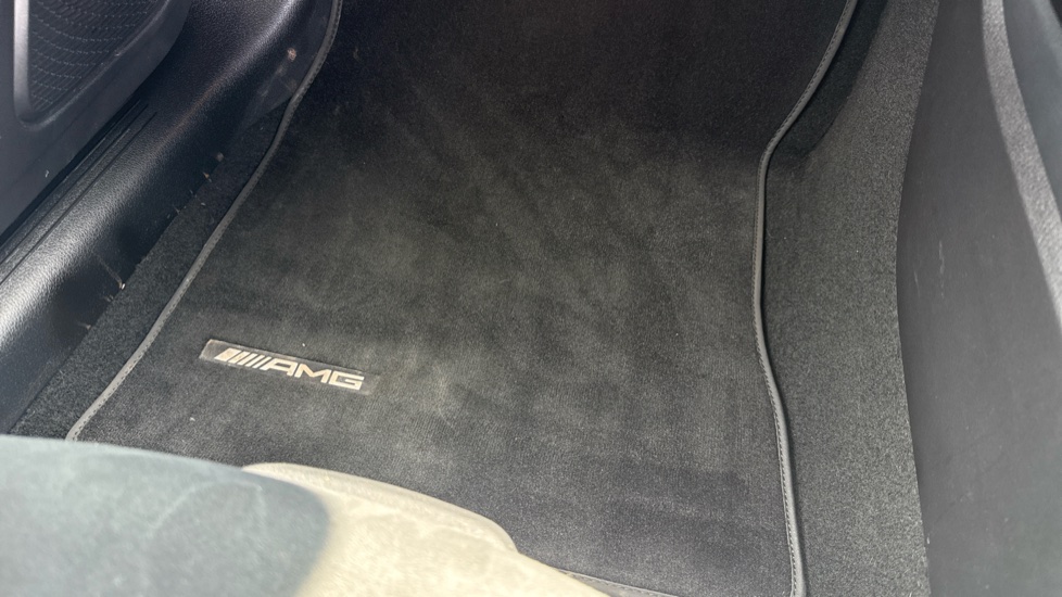 Mercedes-Benz A-Class A220d AMG Line 5dr Auto Diesel Hatchback - Image 31