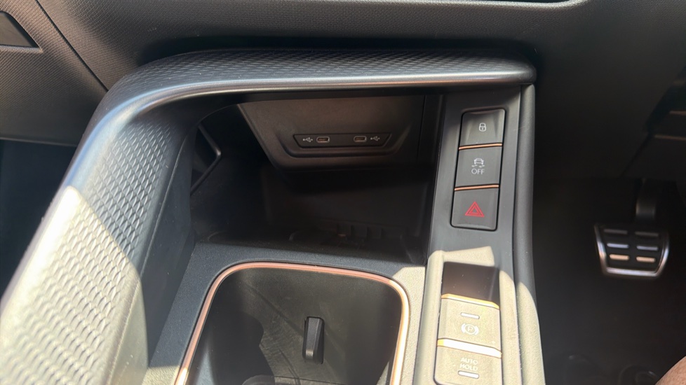 CUPRA Terramar 1.5 eTSI 150 V2 5dr DSG Petrol Hatchback - Image 40