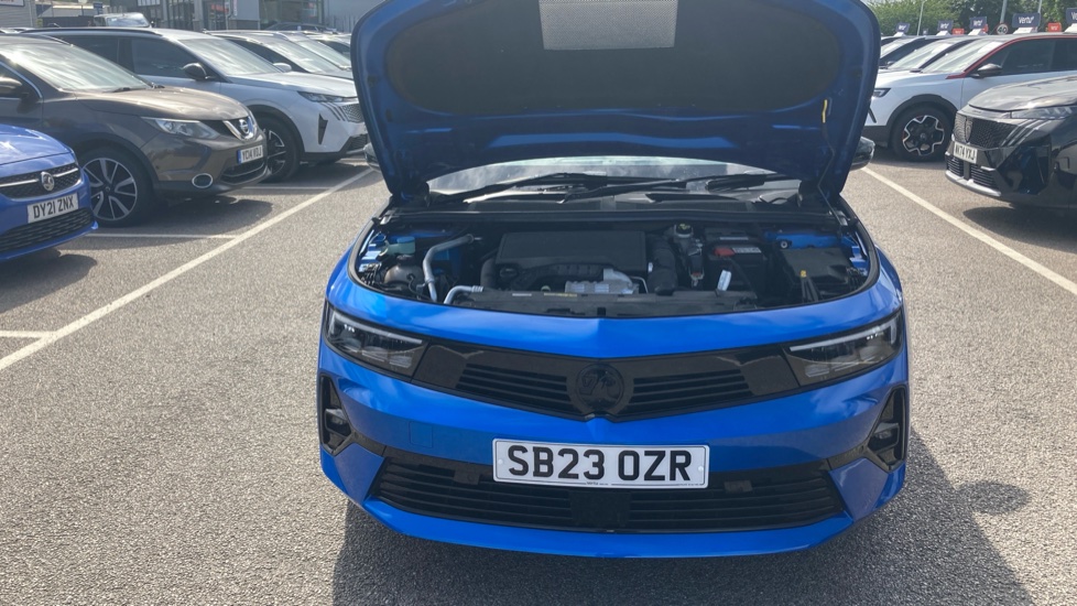 Vauxhall Astra 1.2 Turbo 130 GS 5dr Petrol Hatchback - Image 8
