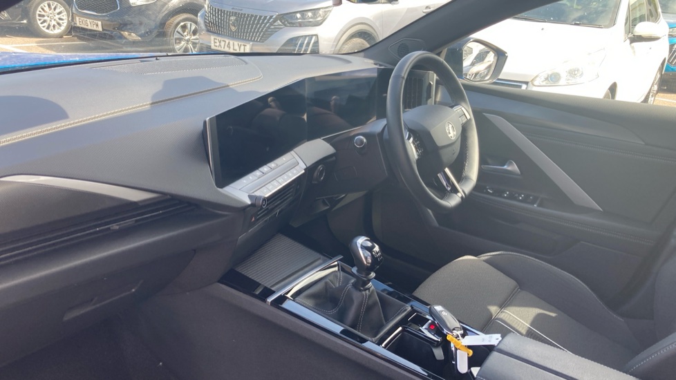 Vauxhall Astra 1.2 Turbo 130 GS 5dr Petrol Hatchback - Image 14