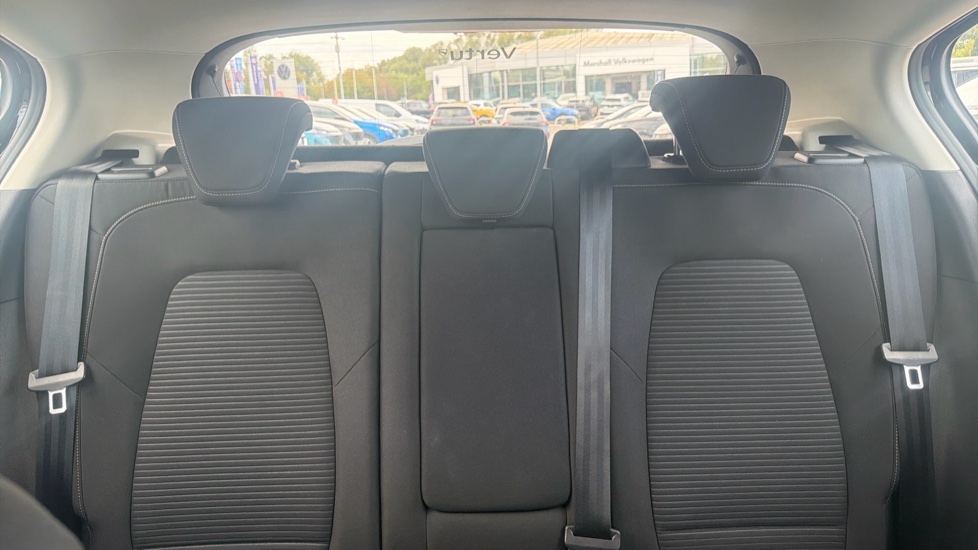Ford Focus 1.0 EcoBoost 125 Titanium 5dr Auto Petrol Hatchback - Image 15