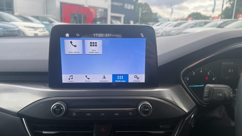 Ford Focus 1.0 EcoBoost 125 Titanium 5dr Auto Petrol Hatchback - Image 29