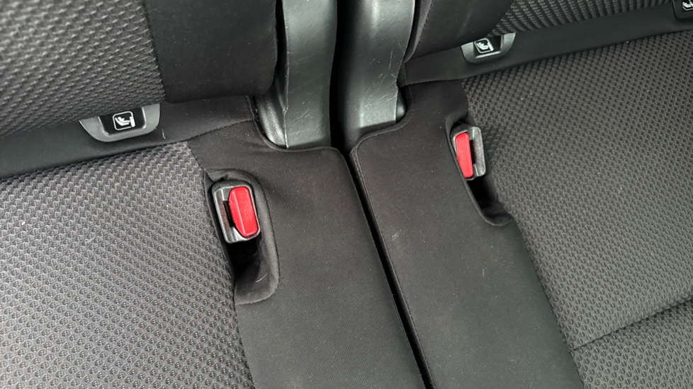 Suzuki Ignis 1.2 Dualjet SHVS SZ5 ALLGRIP 5dr Petrol Hatchback - Image 17